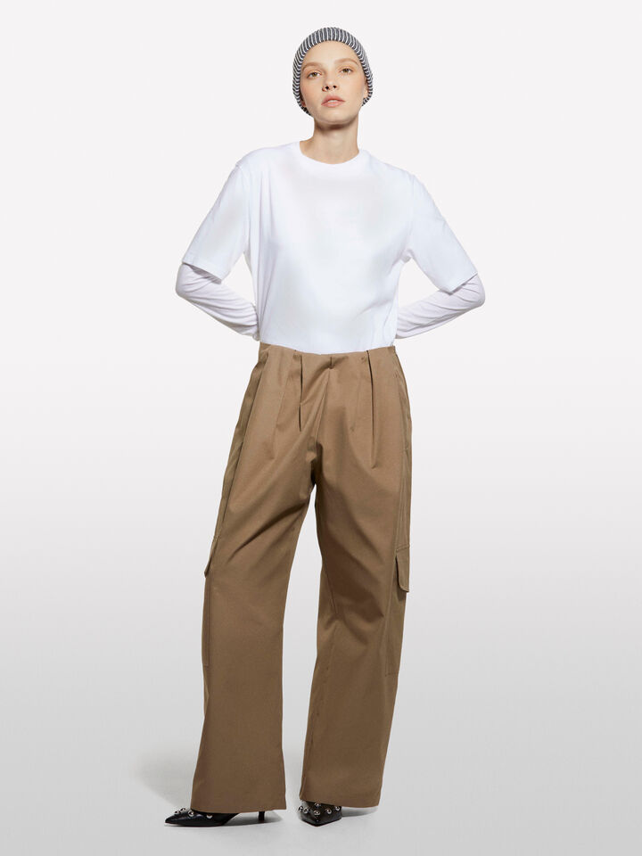Calças cargo bege com pregas - calças joggers para mulher - Bege | Sisley image number 1